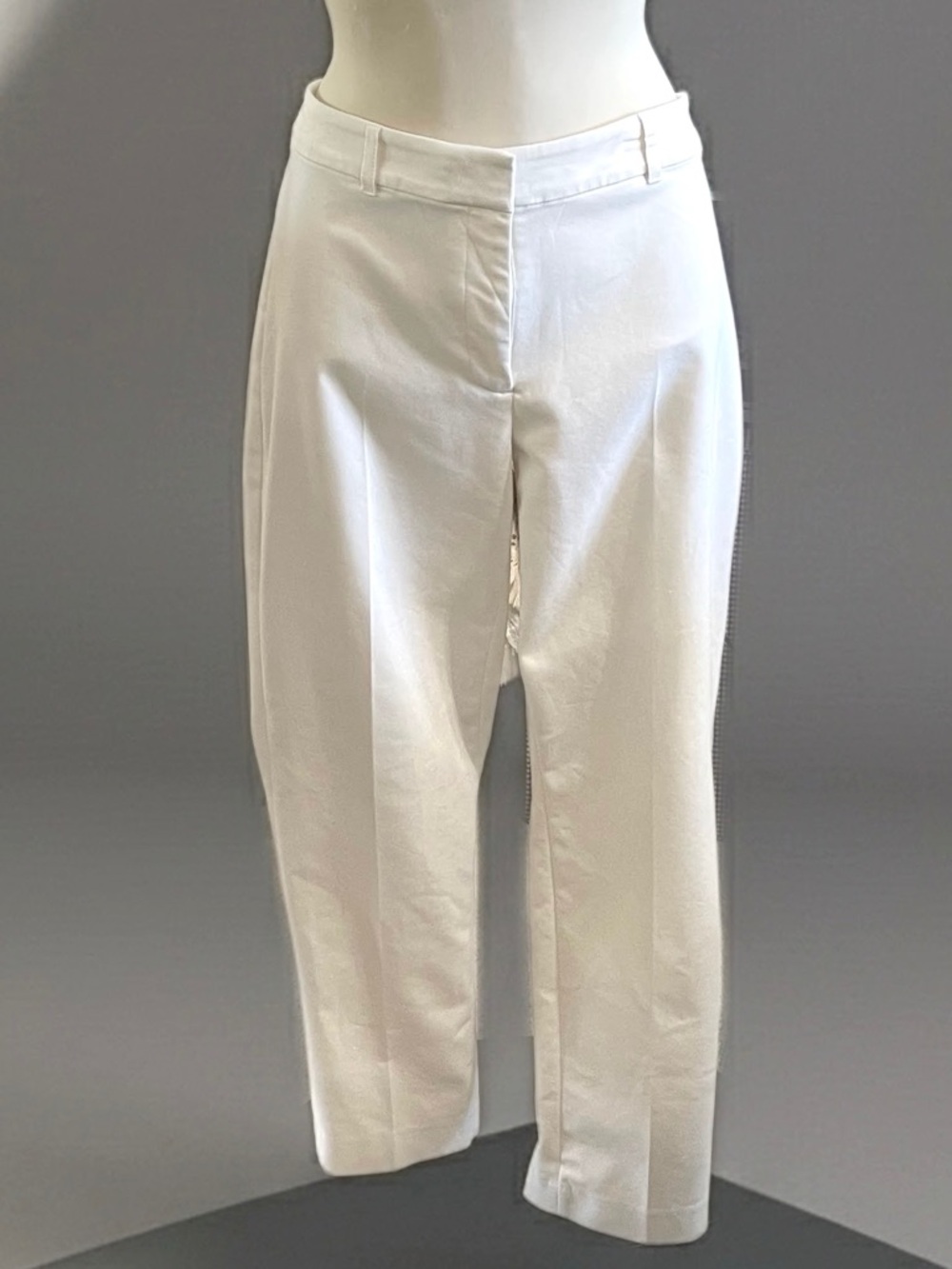 White House Black Market Women's Ivory Slim Ankle Cropped Sz 10